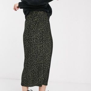 Midi skirt